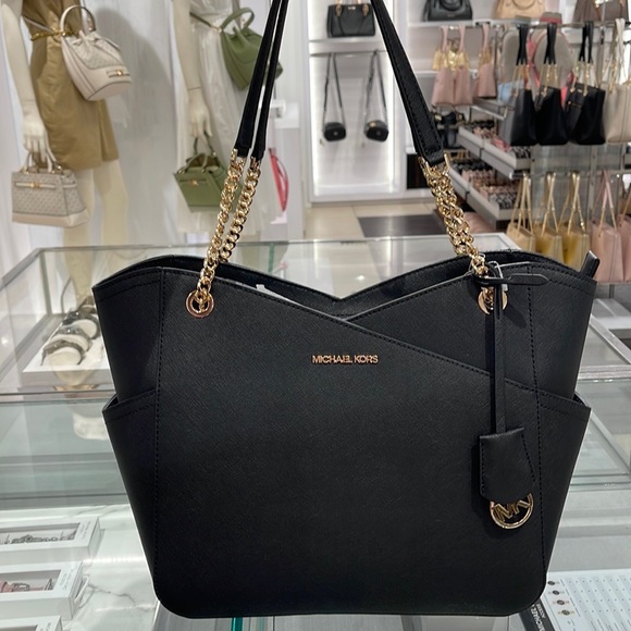 Michael Kors Jet Set Travel Large Chained Tote Shoulder Bag MK Black 
NWT - Picture 11 of 16